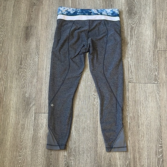 Lululemon Inspire Tight leggings size 10 in gray workout pants - Picture 6 of 7